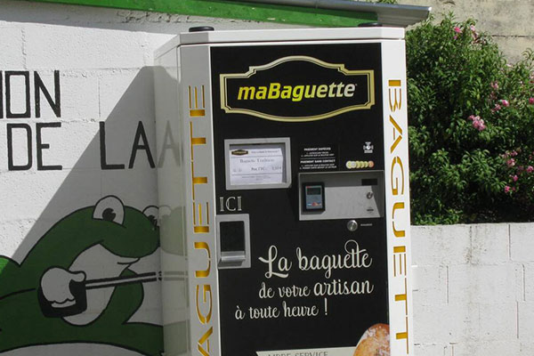 Distributeur-de-baguettes-pain-loué-sarthe Distributeur de baguettes de pain à Loué Sarthe