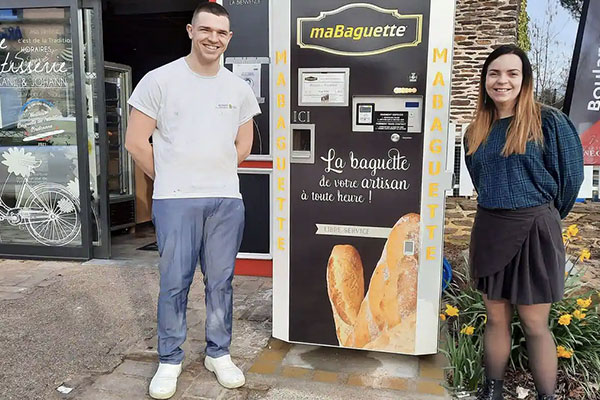Distributeur automatique de baguettes de pain